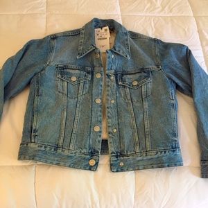 Fleece-lining denim jacket